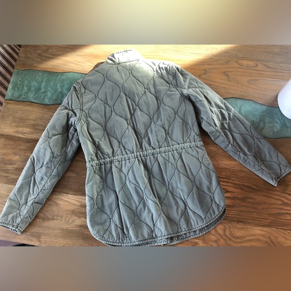 NWT!  Maurices Army green quilted jacket! - Picture 2 of 4